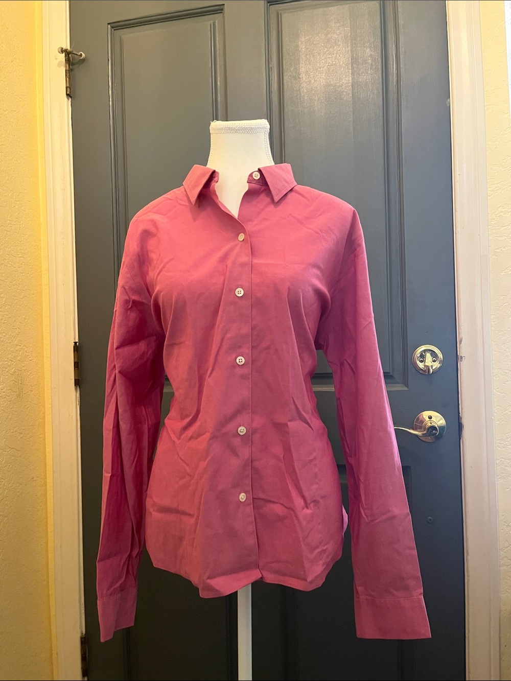 Eddie Bauer Fuchsia Stretch Shirt